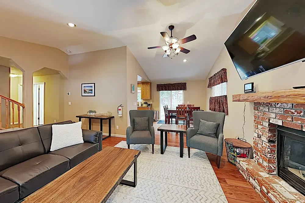 New Listing! Spacious Hideaway w/ Hot Tub home