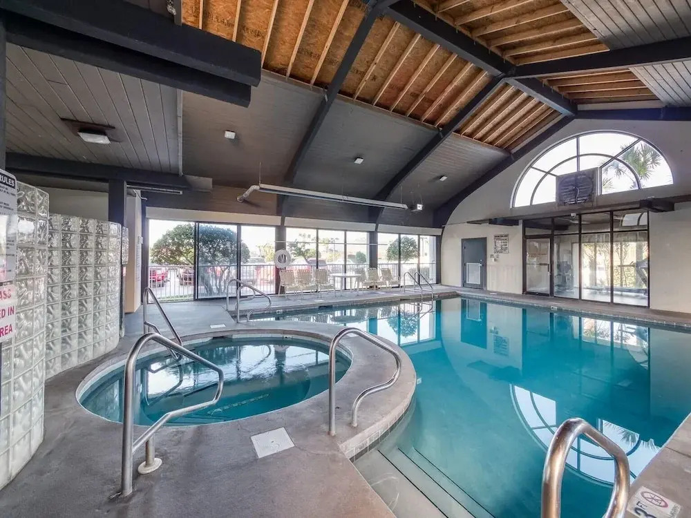 Pelican Pointe 1505