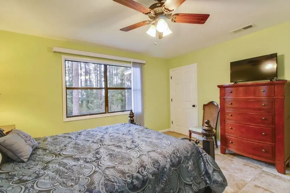 Bradley Circle 9