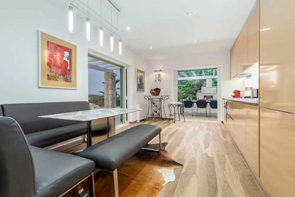 Villa Nirvana