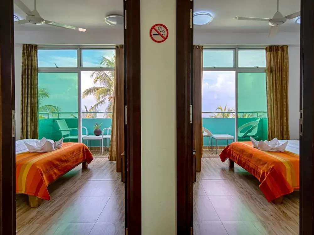 Beach Sunrise Inn