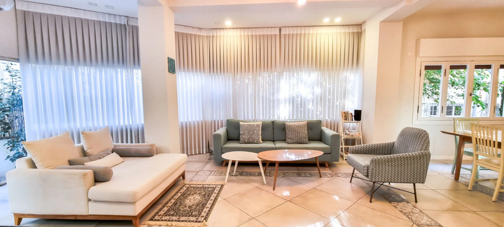 Apartment Pastel, 2BR, Tel Aviv, Center, Masaryk Blvd, #TL41