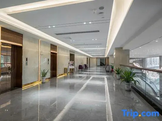 Longzeju International Hotel