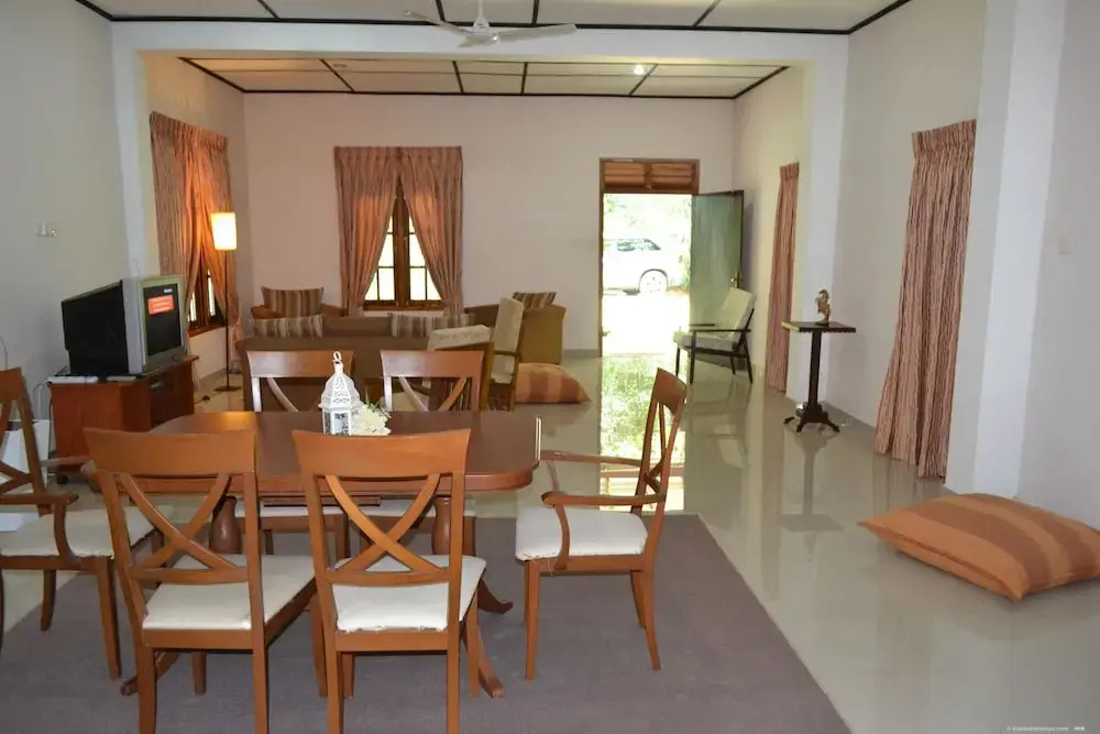 Graten Tea Garden Holiday Bungalow