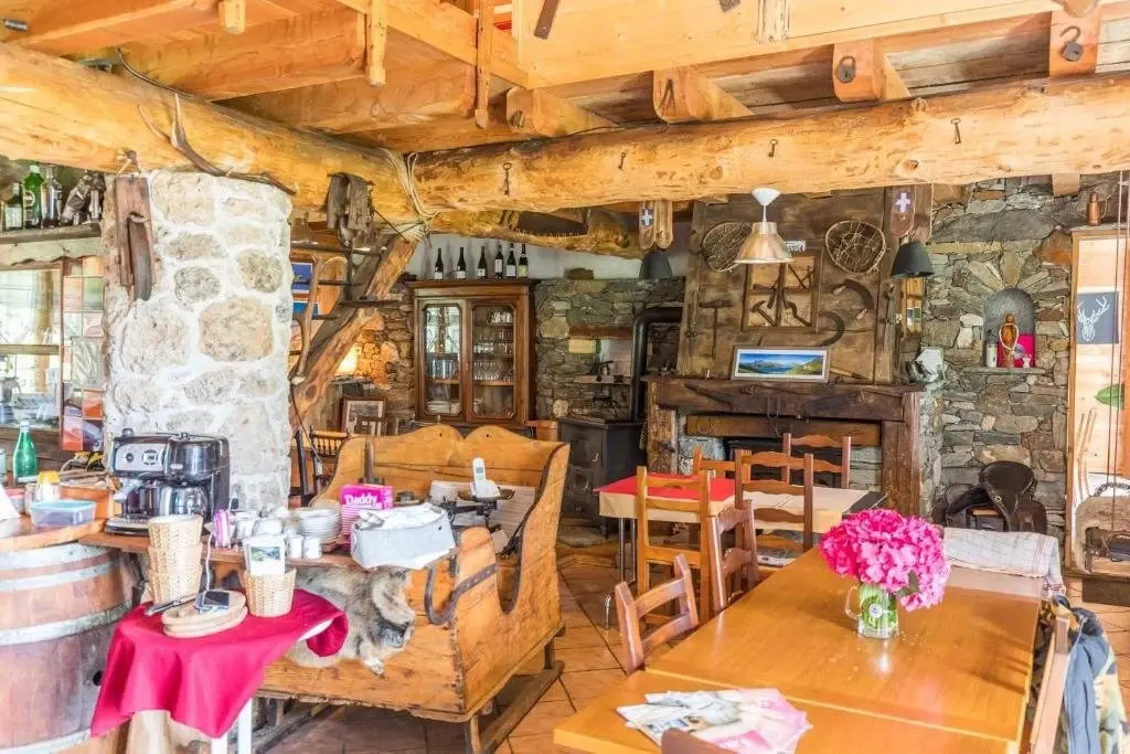 Les Tipis de Creve-Coeur