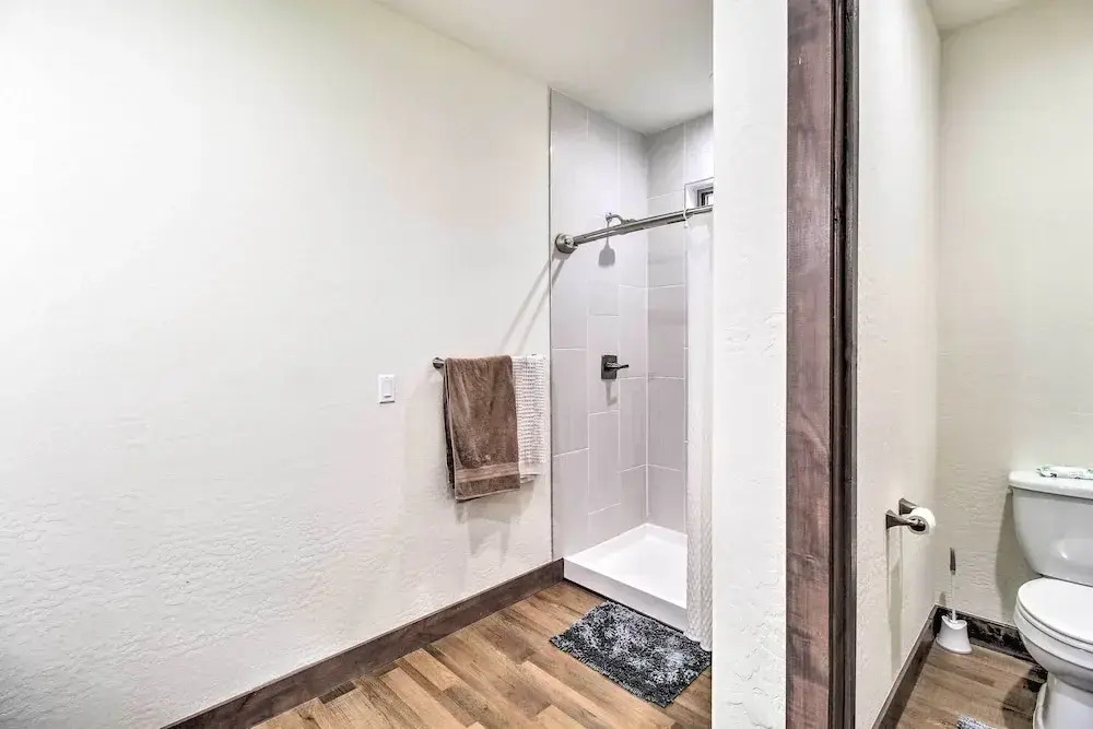 Pet-Friendly Show Low Cabin: Near Hiking