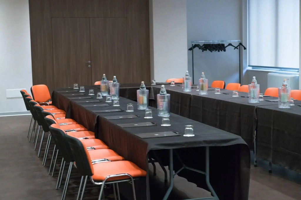 Helios Hotel