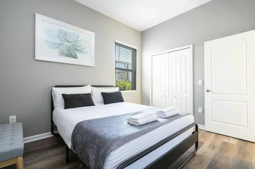 Solterra 12bd 11 5bat Sleeps24 Disney Pool Spa