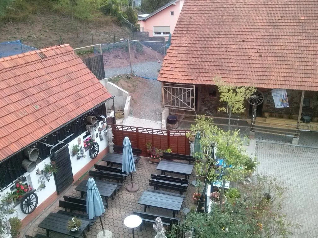 Landgasthof Zur Schönen Aussicht Weiher