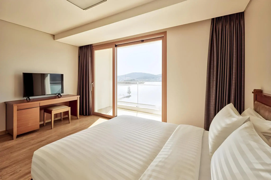 Sono Hotel