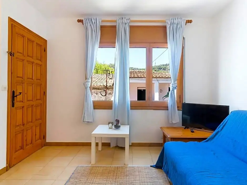 Acogedor Apartamento situado a 50 metros de la preciosa playa de Llafranc con gran terraza Chill Out