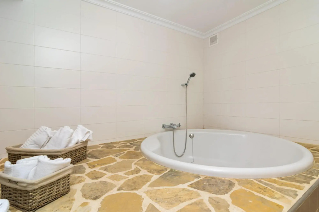 S'ARBOCERA - Modern house with private pool and garden near the beach. Free WIFI.