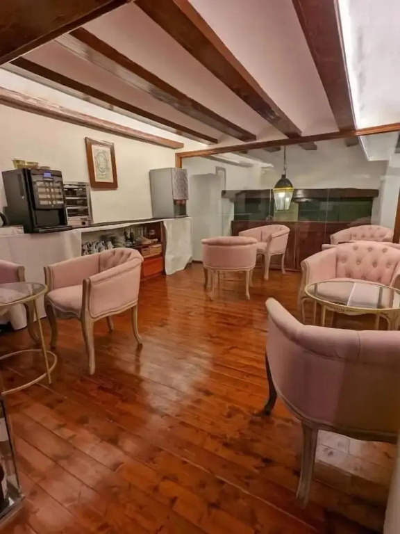 Catalina Suites Hotel