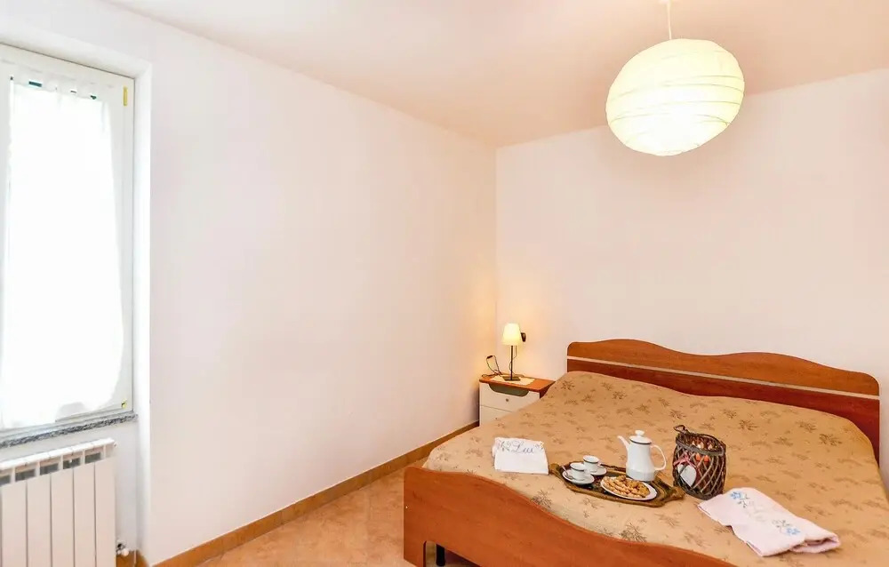 Nice Apartment in Localita´bracco With 3 Bedrooms and Wifi