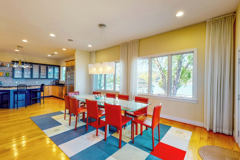 4BR House Winchester Creek Estate