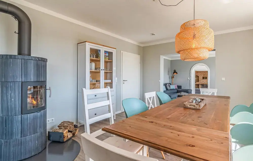 Amazing Home in Dagebüll With 4 Bedrooms, Sauna and Wifi