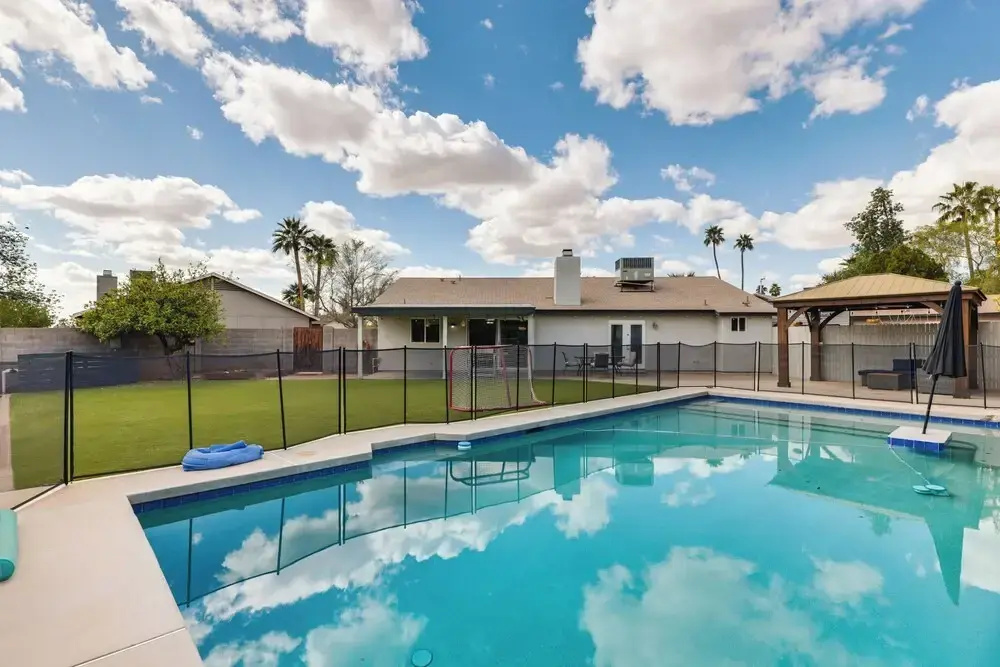 Private Pool & Playground: Phoenix Paradise!