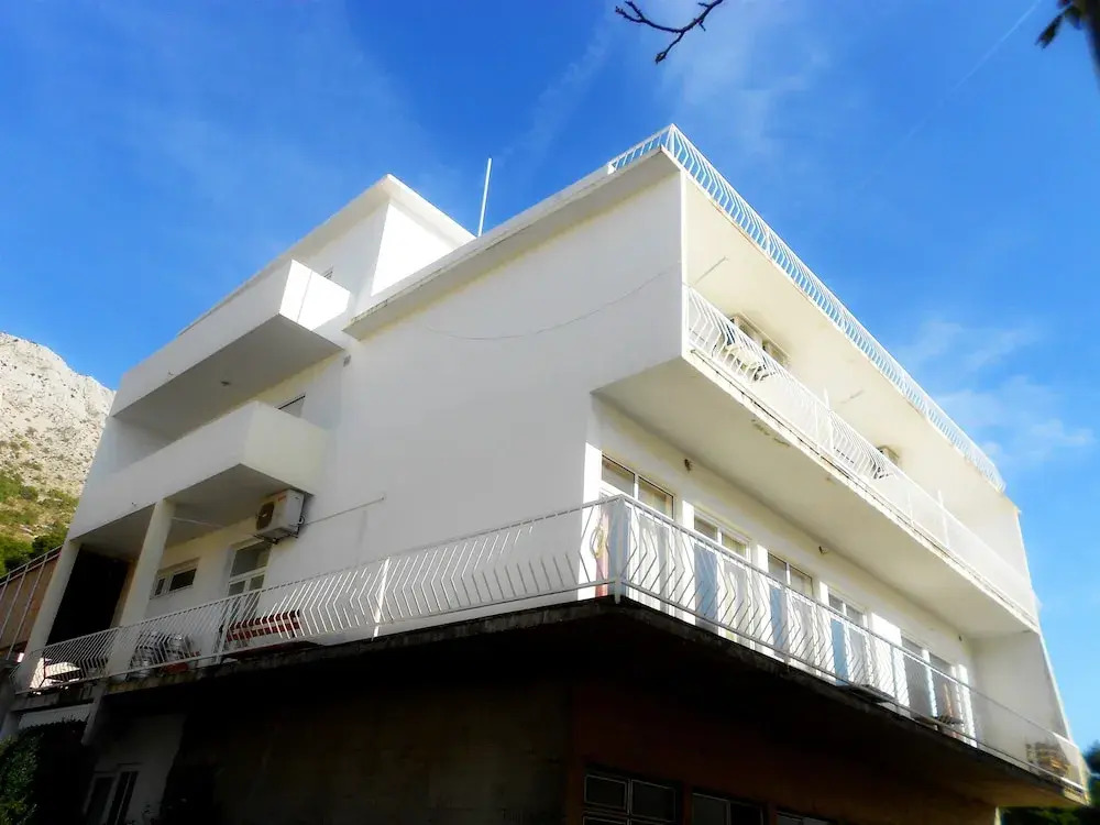 Apartment Nevera