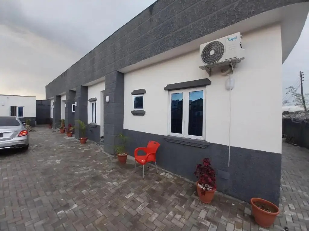Halit Apartments