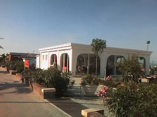Hotel Tritone