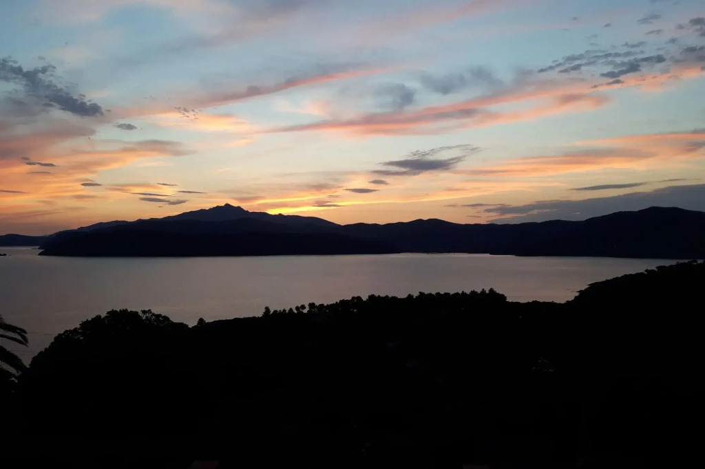 Appartment Il Sogno 3 in Capoliveri with outdoor area-IL SOGNO QUADRI N° 3