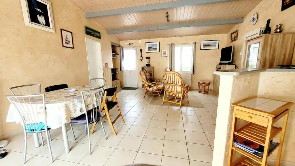 Villa de 4 chambres avec piscine privee et jardin clos a Notre Dame de Monts a 1 km de la plage