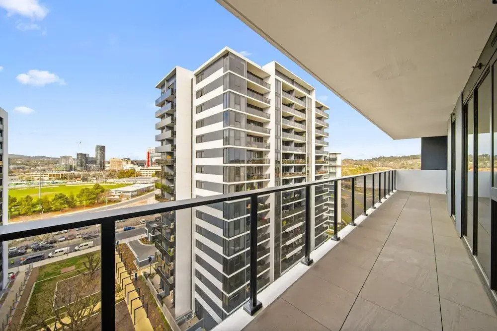 2-bed Haven: Impeccable Interiors & Chic Amenities