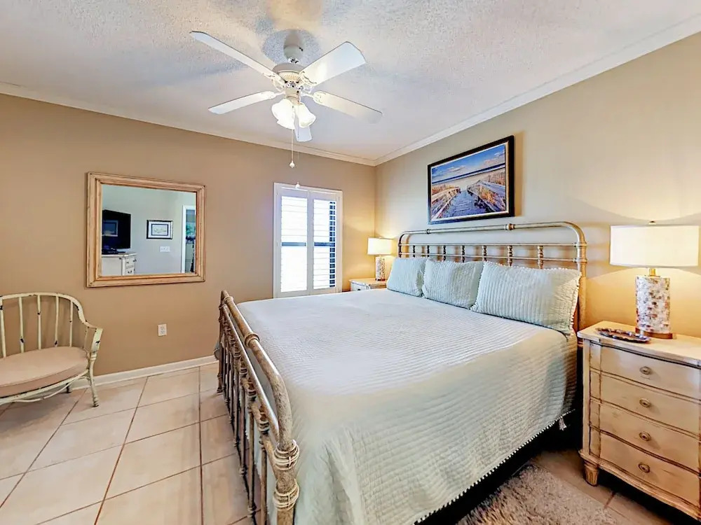 27008 Perdido Beach Blvd Condo #1406 3 Bedrooms 2 Bathrooms Condo