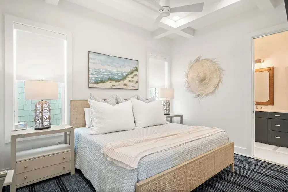 Serenity Shore 305 SOU
