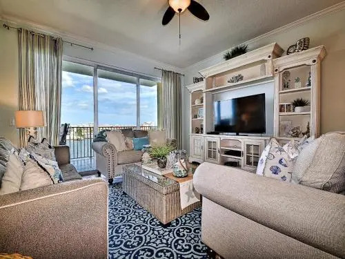 Bay Harbor 403