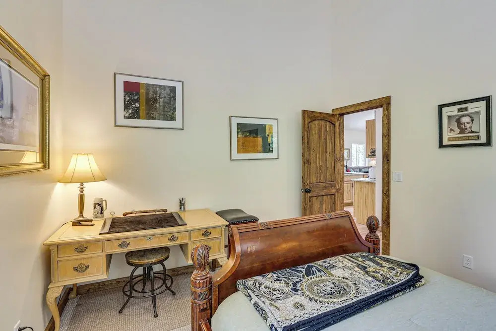 Private Hot Tub & Mountain Views: Duplex in Salida