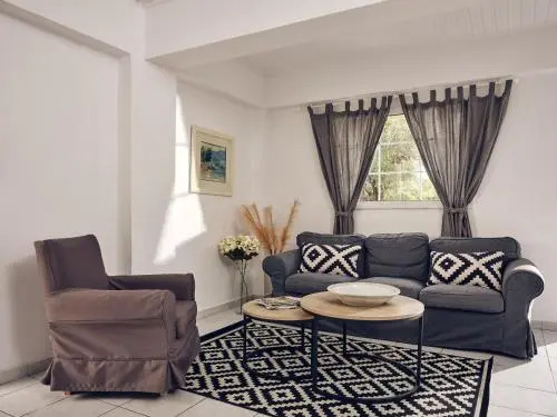 Villa Penelope Periyali