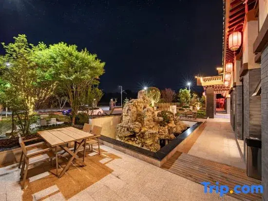 Gulan·Chiminglixiang Hotel