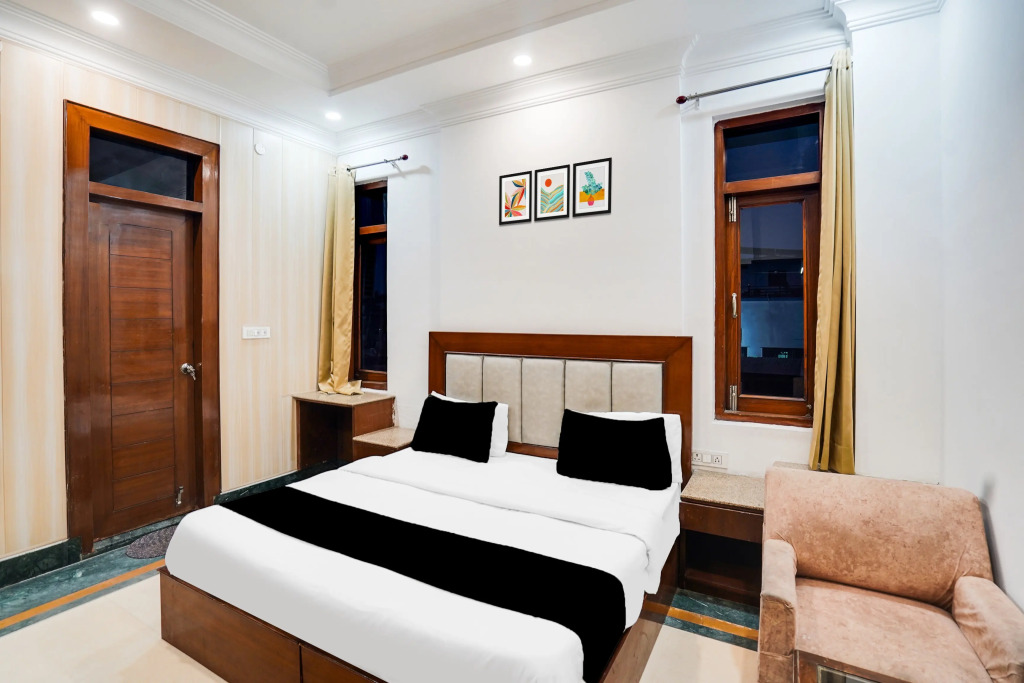 Super Townhouse Selaqui Chakrata Road Formerly Selaqui
