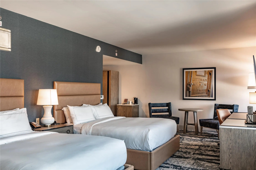 The Yorktowne Hotel, Tapestry Collection by Hilton