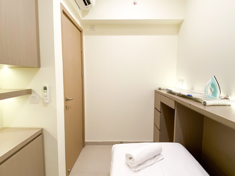 Well Furnished And Comfort 3Br Meikarta Apartment