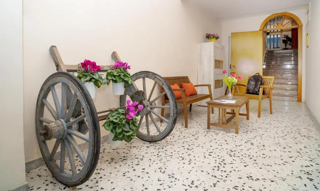 Contaldi House