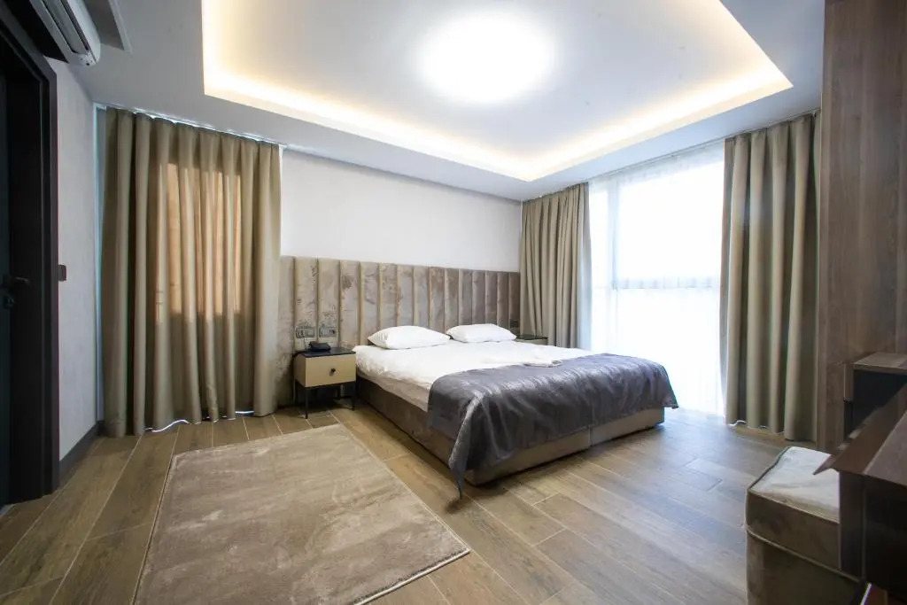 Mad Inn Hotel & Spa