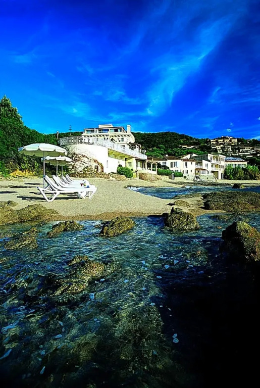 Hotel Le Maquis