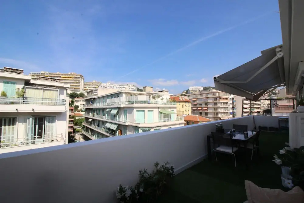 Nice Booking - Fleurs Terrasse Parking