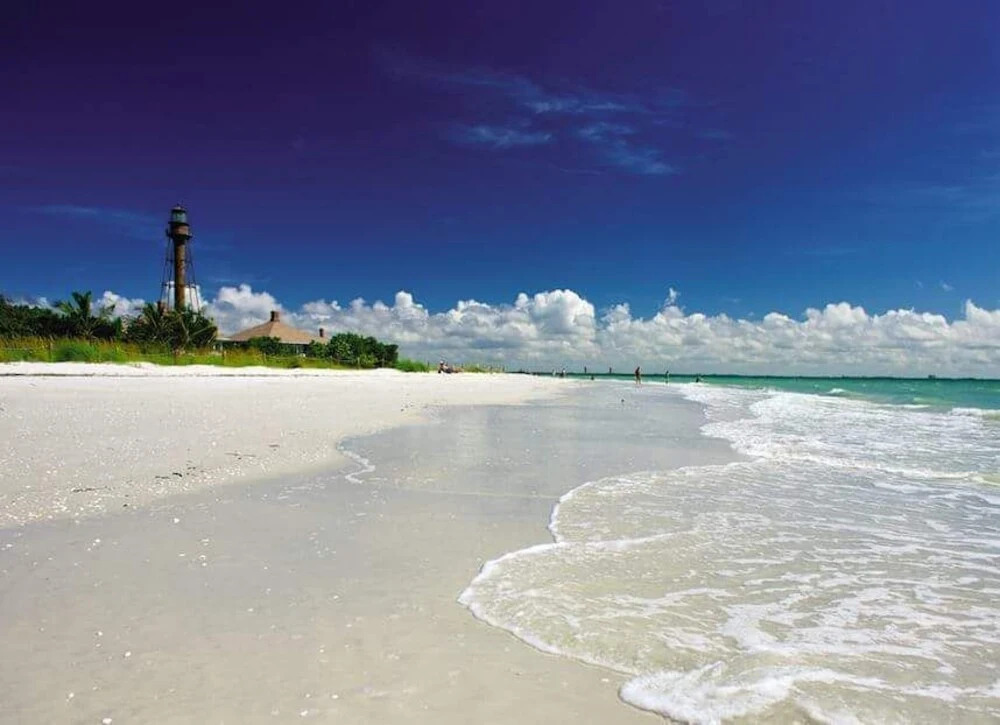 Sanibel Siesta on the Beach Unit 203 2 Bedrooms 2 Bathrooms Condo