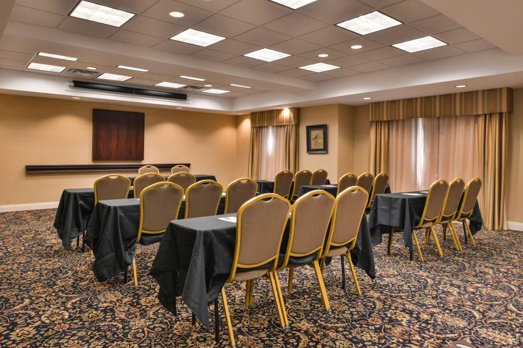 Hampton Inn Jackson-College Avenue