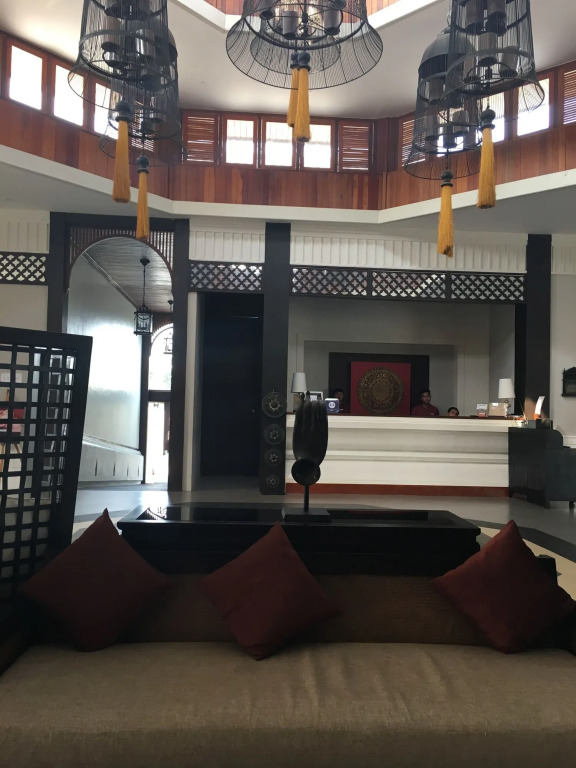 Le Palais Juliana Experience tradition on us Book 2 nights and get a free morning alms-giving session