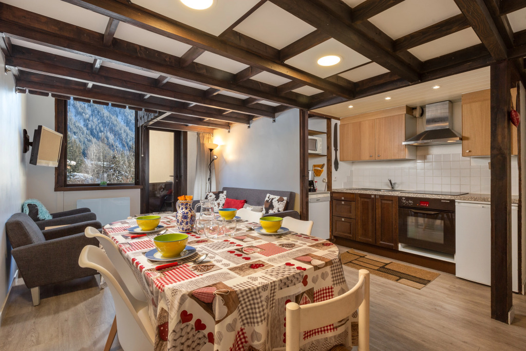 Grand Roc C114 from Slopes 280m, View, Parking & WiFi - Happy Rentals
