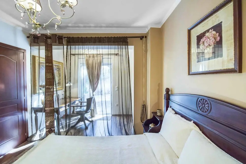 Villa Pandora