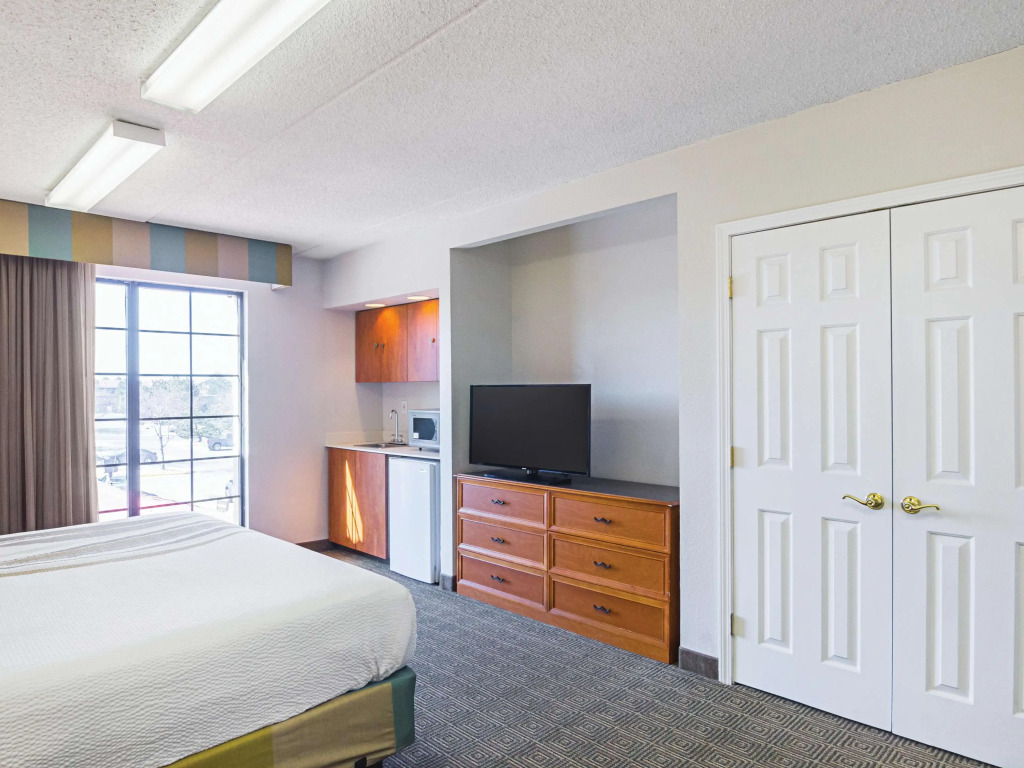 Ramada by Wyndham Westminster Denver