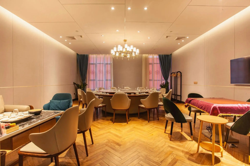 Yuanguang Hotel