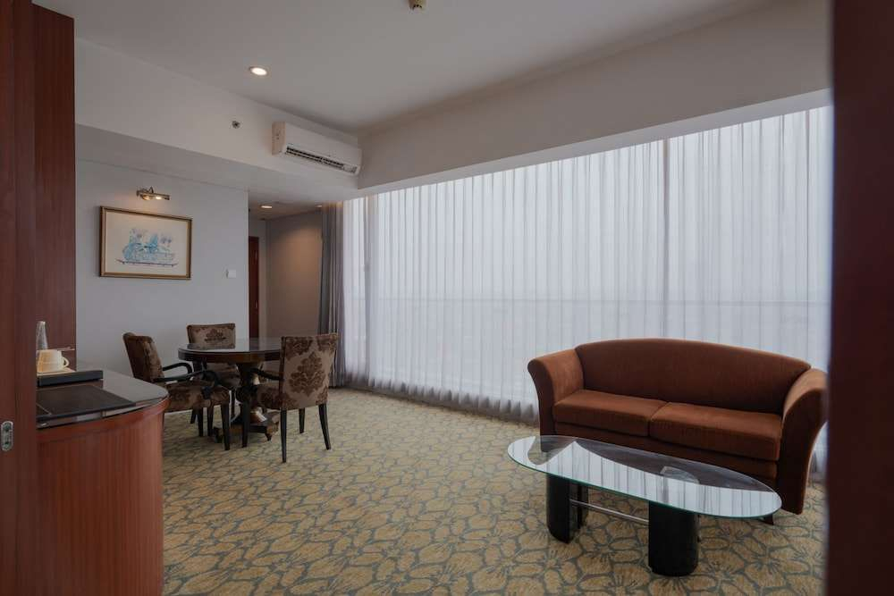 The Capital Hotel Surabaya