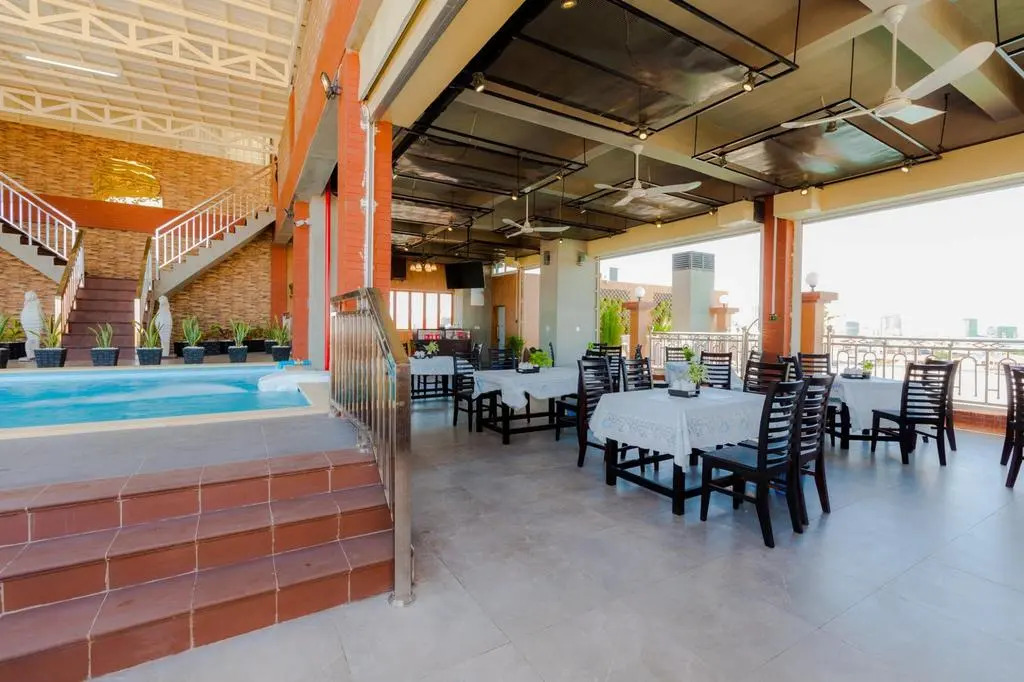 Seventh Heaven Hotel and High Bar