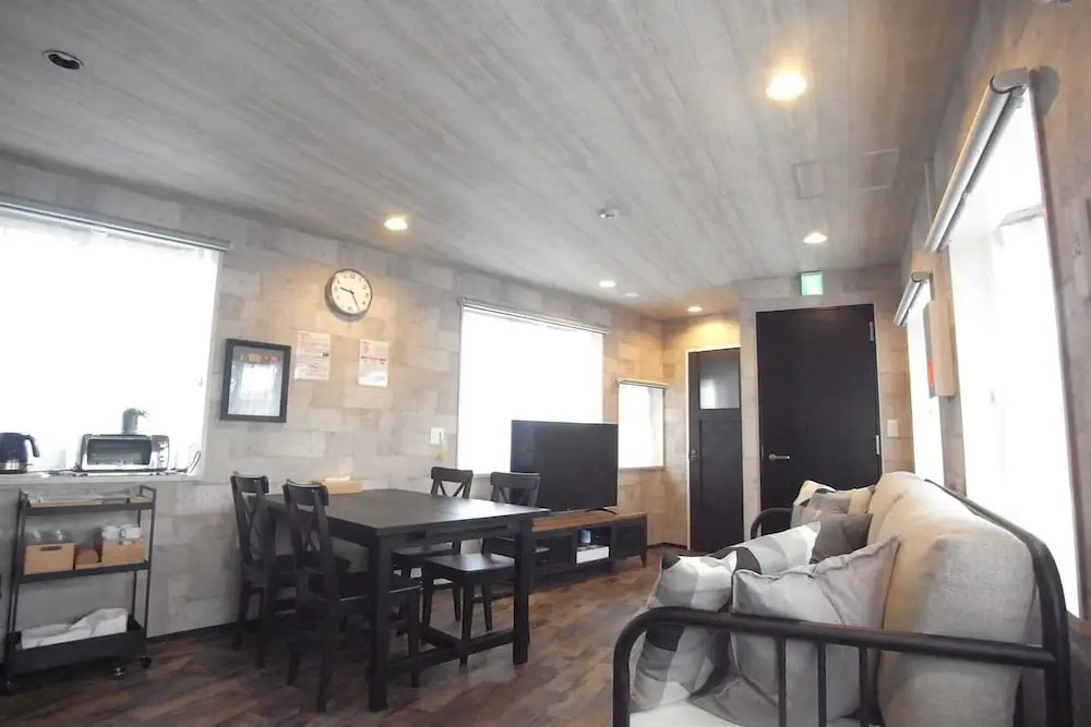 MBF Funabashi House